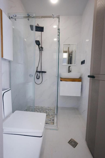 Bathroom 2, Babex Panorama, Borjomi