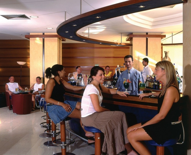 Food & Drinks 5, Calypso Beach, South Aegean
