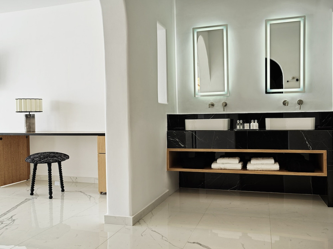 Bathroom 3, Kouros Hotel and Suites, South Aegean