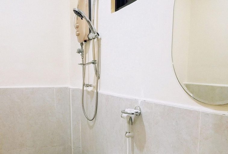 Bathroom 4, Sunrise Garden Lake Resort, Lake Sebu
