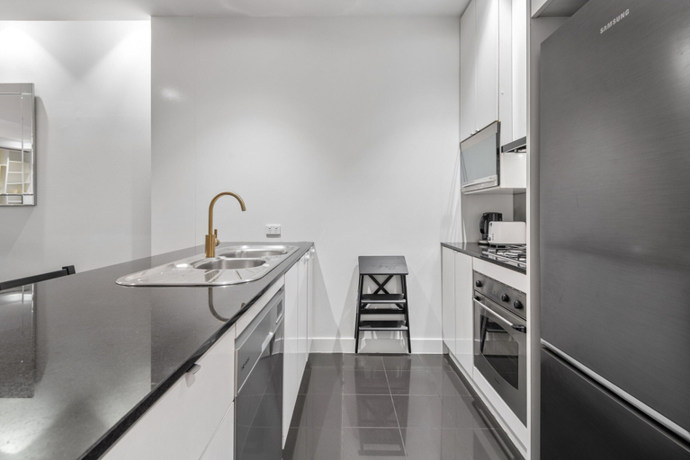 Others 3, Stylish and Spacious 2-bed Apartment Melbourne, Melbourne