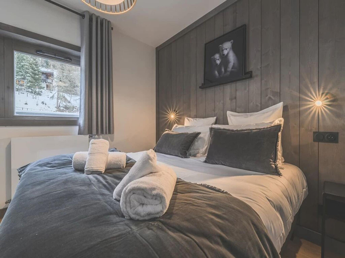 3, Family Apartment in Paradiski Area, Savoie
