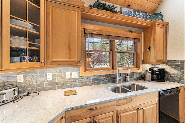 Private kitchen 4, Solitude Beaver #3 - Estes Park 2 Bedroom Condo by RedAwning, Larimer