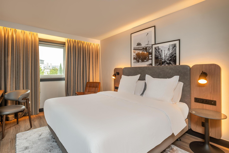 Bedroom 3, Golden Tulip CDG Airport Roissy, Val-d'Oise