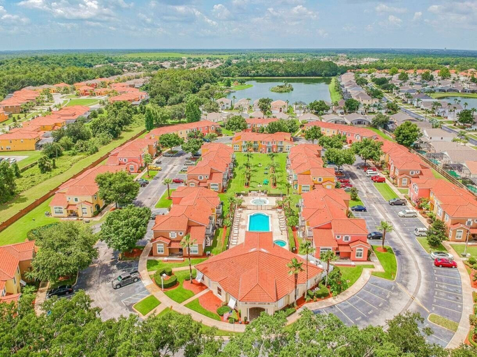 Exterior 5, 4BR Lake Berkley Home w/ Private Pool, Osceola