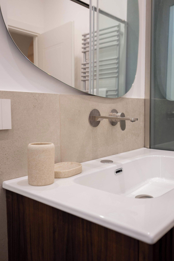 Bathroom 3, Colosseum Holidays - Luxury 3 Bedroom Apartment, Rome