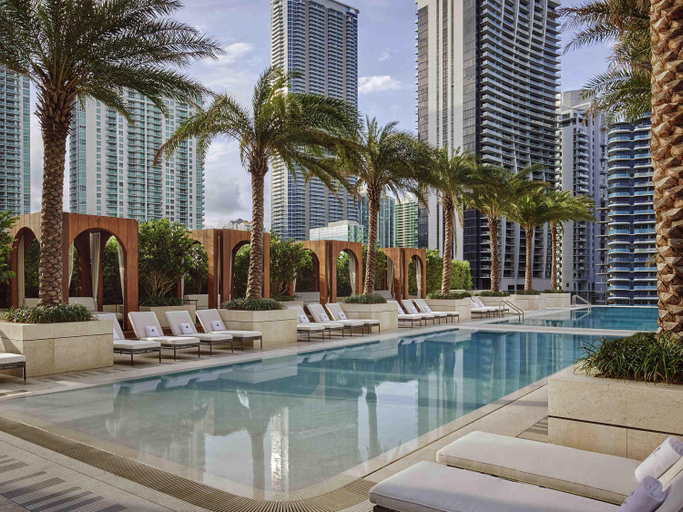 Sport & Beauty 2, SLS LUX Brickell, Miami-Dade