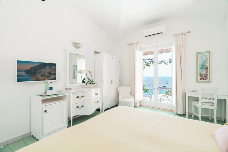 Bedroom 4, Villa La Tartana, Salerno