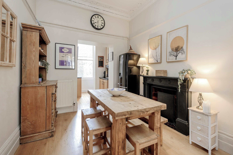 Others 4, Fab 2 BR Flat in Paddington Close to Hyde Park, London