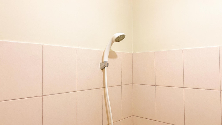Bathroom 4, Good Place And Tidy Studio Tifolia Apartment, East Jakarta