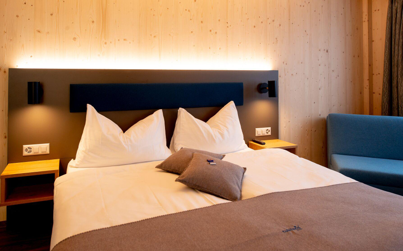 Bedroom 3, Cubilaris Motel, Sarganserland