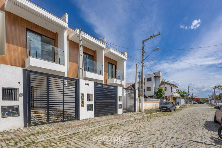 Exterior, House w/ Barbecue 500 m From the Beach Cge0003, Piçarras