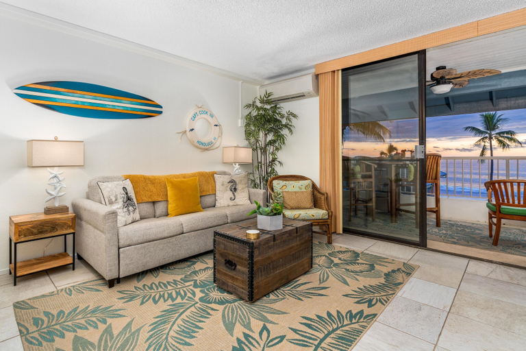 Living area 3, Kona Reef F22 1 Bedroom Condo, Hawaii