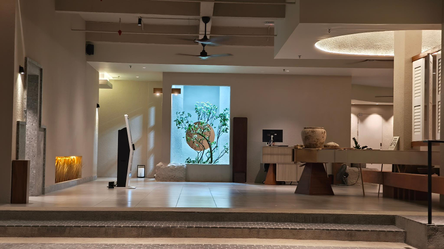 Public Area, Blanco Apartment Hotel, Bintulu