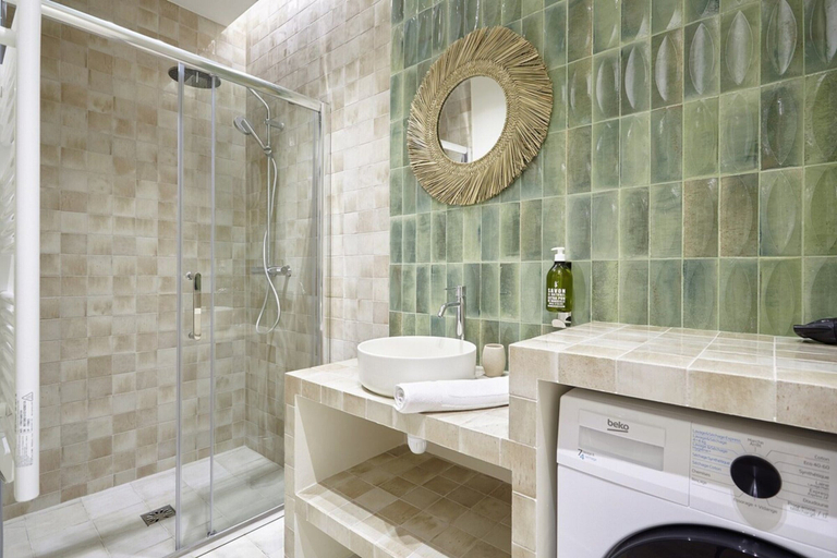 Bathroom, Charming Apartment With AC - Le Marais, Paris
