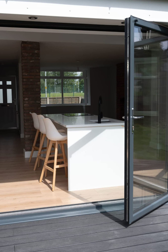 Room 4, Stylish Modern Home Near Mcr Centre Co-op Etihad, Tameside