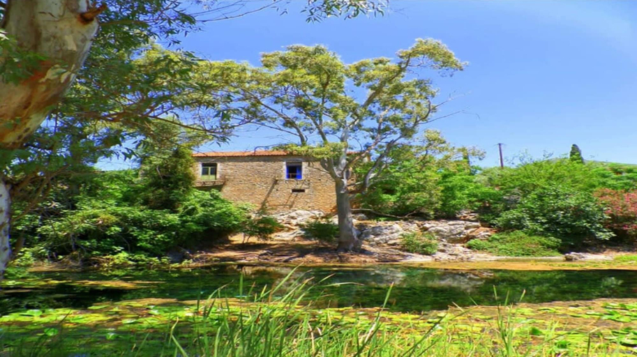 Room 5, Valira Stathmos Home - Rustic Charm Cottage W Garden, Peloponnese