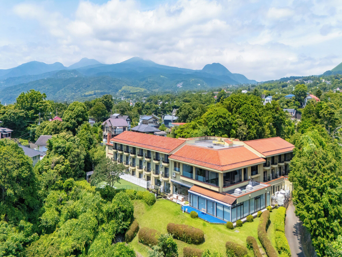 Exterior & Views, Wan Wan Paradise Premier Izukogen, Itō