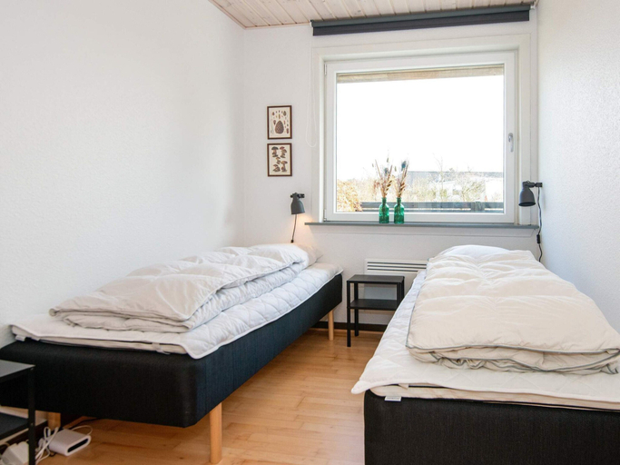Bedroom 3, Holiday Home in RÃ¸mÃ¸, Tønder