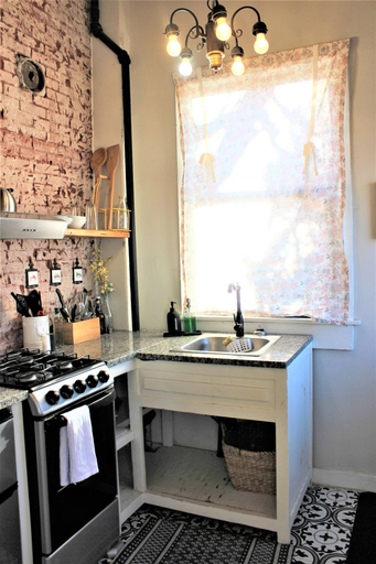 Private kitchen, Casa Mina 2 Central Rio Grande Historic Dist, El Paso