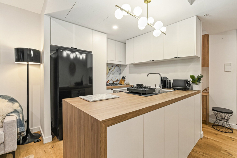 Interior 5, Modern South Bank Apt Walk to Dining, Brisbane