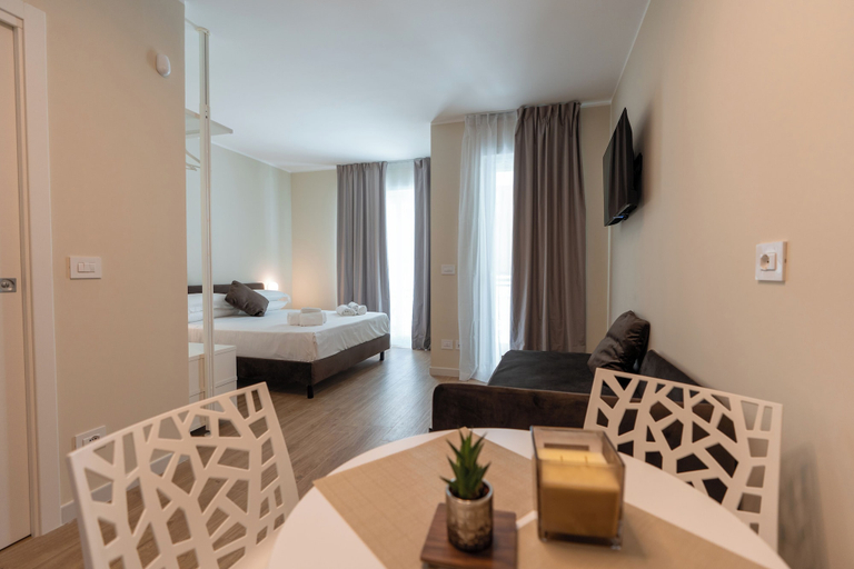 Room 5, bovio28studios, Bari
