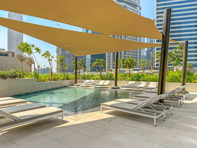 Room 3, Peninsula One - 1312 Studio, Dubai
