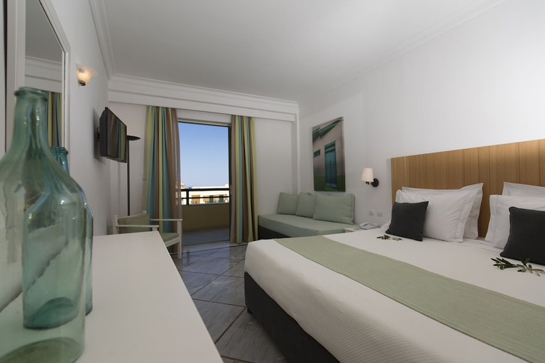 Bedroom 3, Samaina Inn Hotel, North Aegean