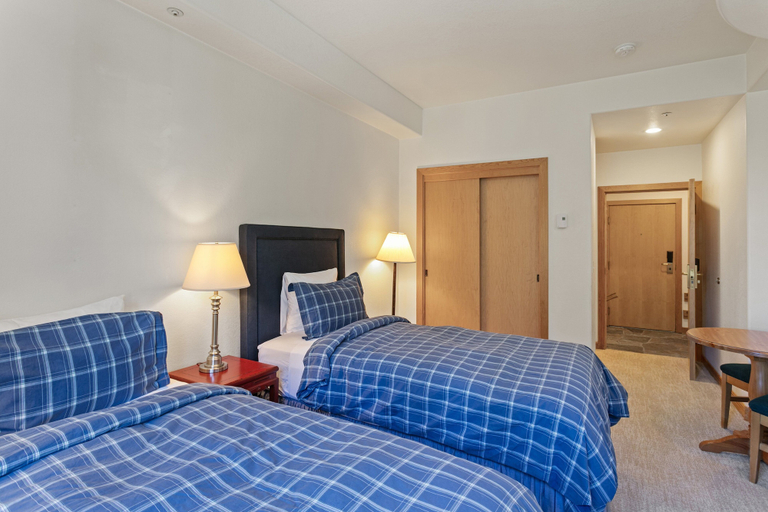 Room 3, 4207 - Two Bedroom Deluxe Creekside Condominiums 2 Condo by RedAwning, Salt Lake