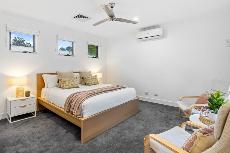 Room 2, Spacious 3-bed Home With Patio Near Beach, Maroochy - Mooloolaba
