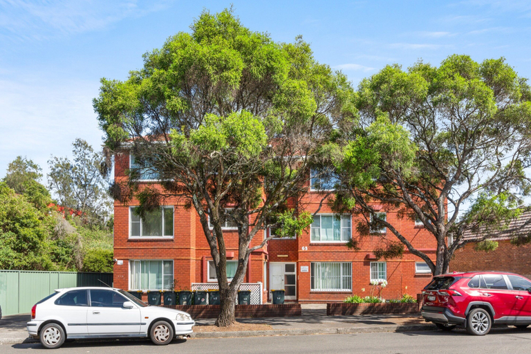 Primary image, Cosy Sydenham 1-bed by Inner-west's Attractions, Sydney