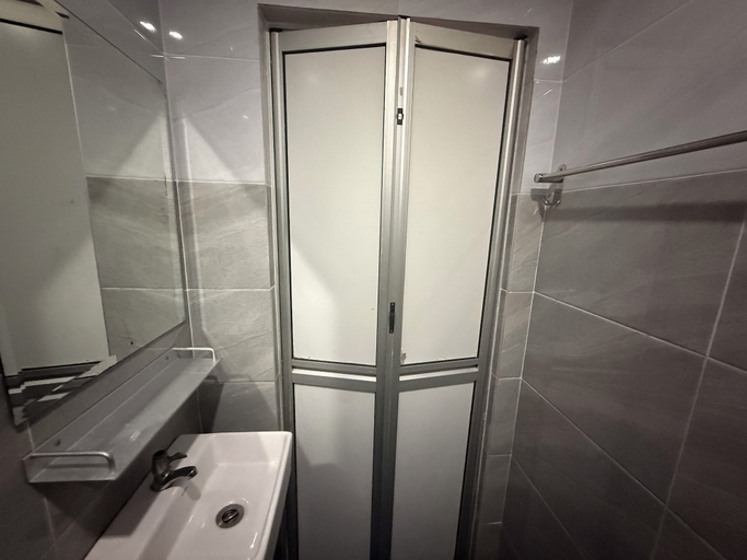 Bathroom 4, Tiong Nam Hotel Near Pasir Gudang, Johor Bahru