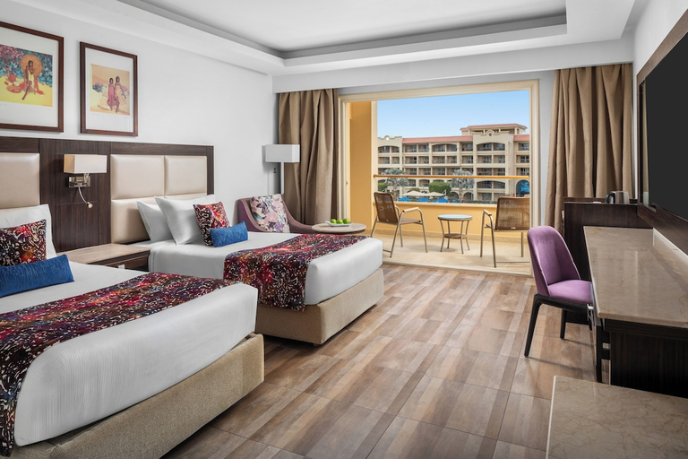Bedroom 3, Pickalbatros White Beach Resort - Hurghada, Al-Ghurdaqah