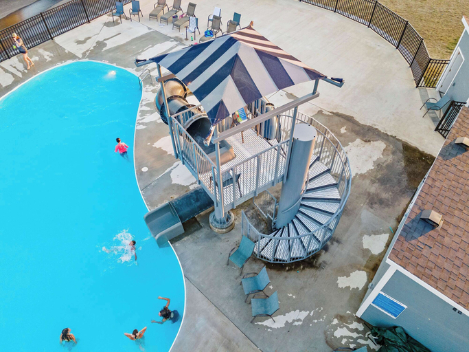 Sport & Beauty, Ingallview at Branson Cove - Indoor Pool, Taney