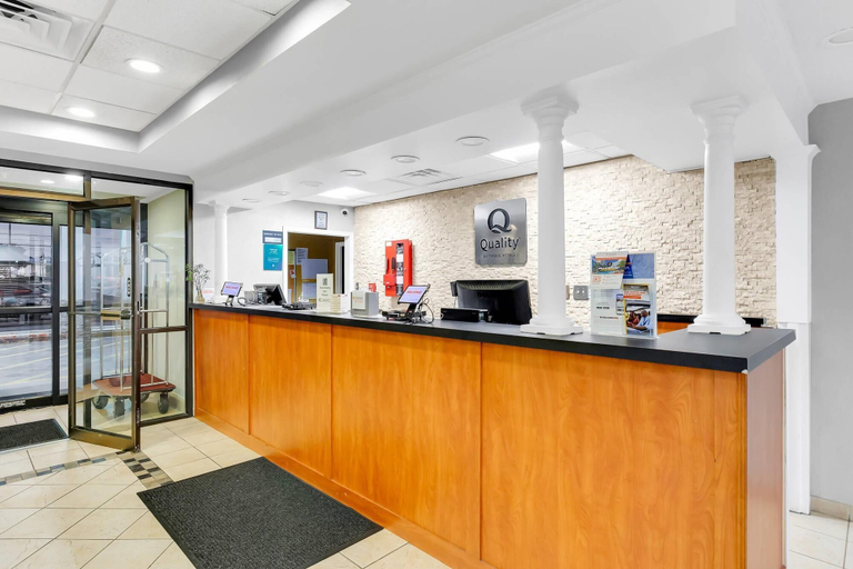 Food & Drinks 5, Quality Inn Salisbury North, Wicomico