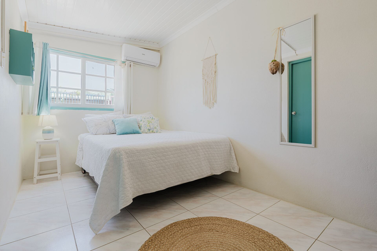 Room 3, 1 Minute Walk to Beach Aruba Mangel Halto