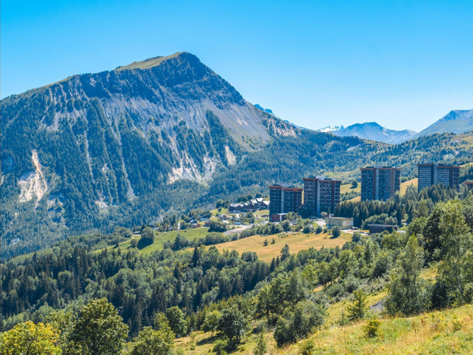View from property 4, Apartment in Le Corbier With Heated Pool, Savoie