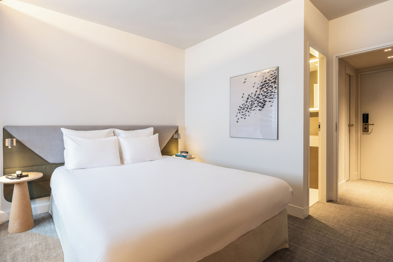 Bedroom 4, Novotel Brugge Centrum, West-Vlaanderen