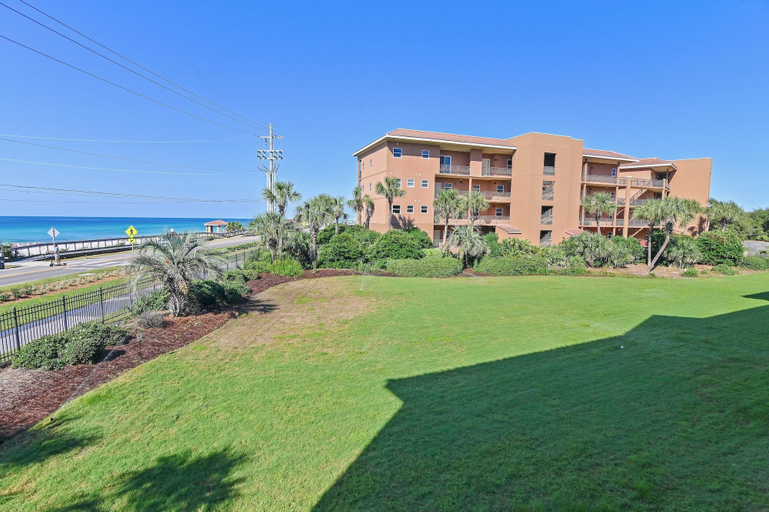 Exterior & Views 2, Ciboney 4009, Walton