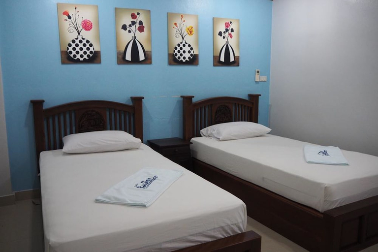 Bedroom 2, Rimmueng Resort, Phanom Sarakham