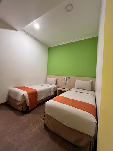 Bedroom 4, Green Red Hotel Syariah Jombang, Jombang