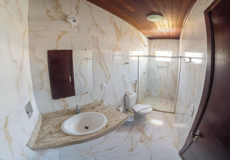 Bathroom 3, Andimar Hotel, Porto Seguro