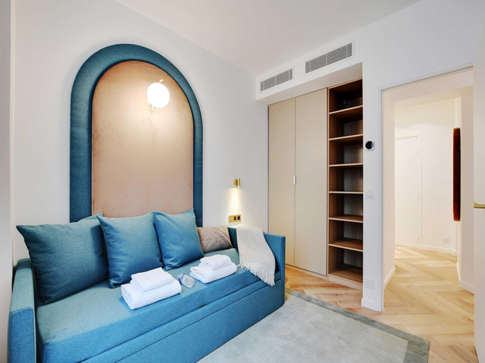 Others 5, Spacious apartment - Bastille, Paris