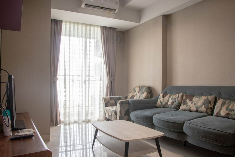 Living Area 2, Elegant And Comfy 2Br Apartment At Springhill Terrace Residence, Jakarta Pusat