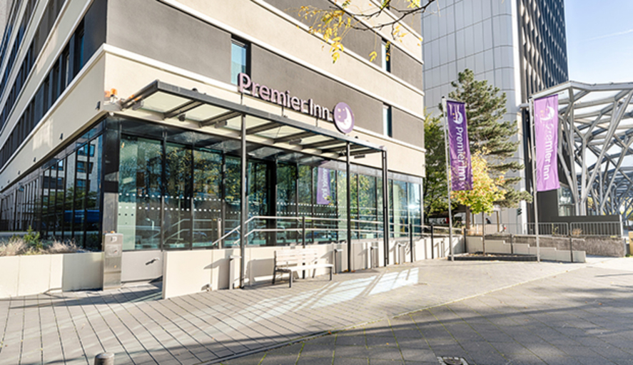 Exterior & Views 2, Premier Inn Frankfurt Westend, Frankfurt am Main