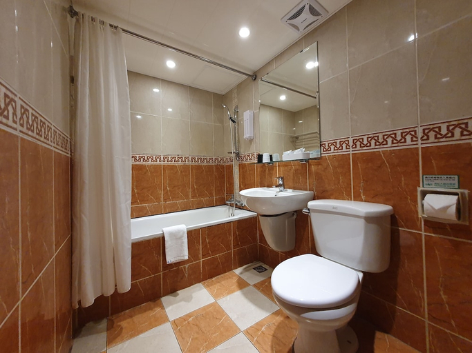 Bathroom 3, Rainbow Hotel, Taipei City