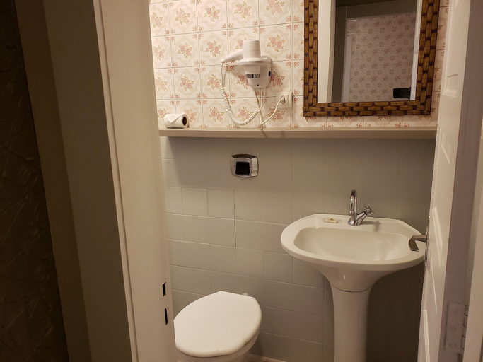 Bathroom 3, Apartamento Vila Real, Balneário Arroio do Silva