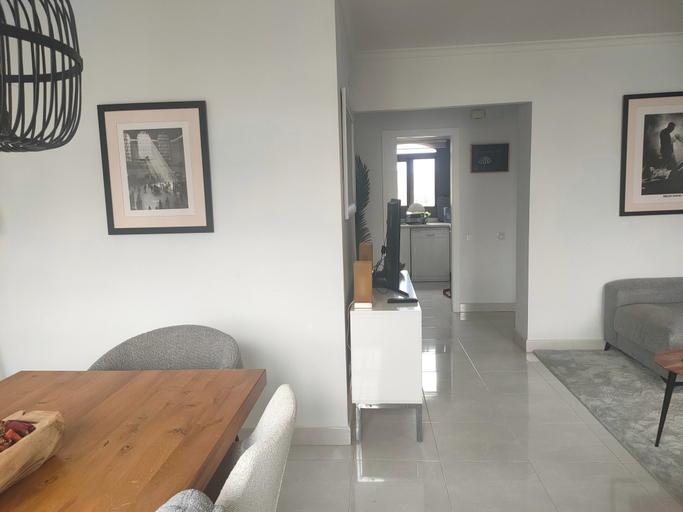 Dining 5, Apartment - Sleeps 4 - Pool - Balcony - Parking, Alicante