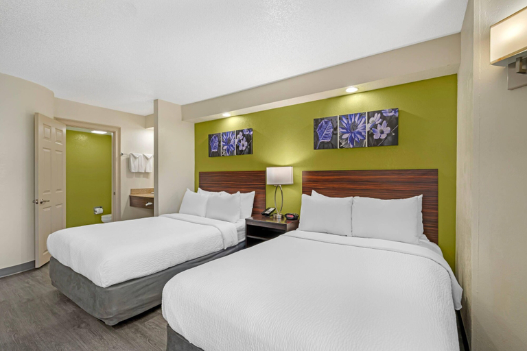 Bedroom 3, Sleep Inn near Busch Gardens/USF, Hillsborough