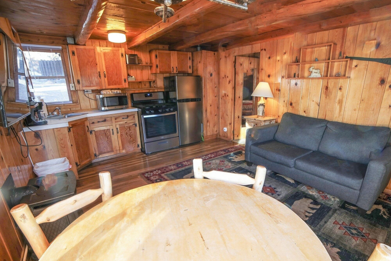 Living area 3, Lazy R Cottages: 3 1 Bedroom Cabin, Larimer
